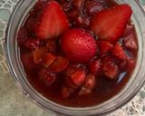 Foto langkah ke 3 dari resep Strawberry Compote | selai.