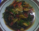 Foto langkah ke 5 dari resep Kangkung belacan ma2 Rakha.