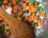 A picture of step 1 of Stirfry macroni.