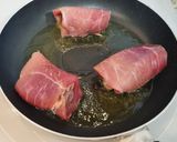Foto del paso 4 de la receta: Rollitos de cerdo al pesto