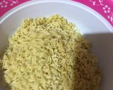Foto langkah ke 1 dari resep Bakwan mie super renyah.