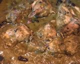 A picture of step 7 of Chicken Hariyali.