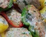 A picture of step 6 of Fried Bell Pepper Fish Cake 煎釀三寶.