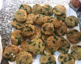 A picture of step 5 of Fish cakes.