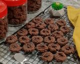 Foto langkah ke 5 dari resep Choco Chips Cookies.