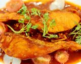Hình bước làm 3 của món Cá hồi sốt cà chua