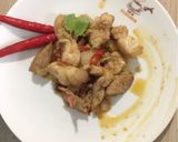 รูปขั้นตอนการทำที่ 4 ของ หมูสามชั้น คั่วพริกเกลือกระเทียม 🐽