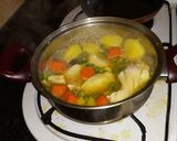 Foto del paso 3 de la receta: Guiso de merluza, a mi manera