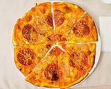 Foto del paso 3 de la receta: Pizza Pepperoni a mi estilo