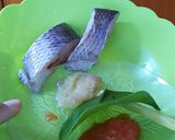 Foto langkah ke 1 dari resep MPASI 8m+ Ikan Nila Kuah.
