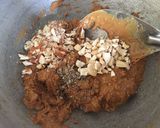 A picture of step 3 of Besan Ladoo.