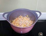 Hình bước làm 3 của món Canh Giá tương 콩나물 찌개