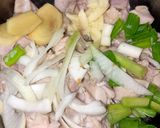 Foto langkah ke 3 dari resep Sop Ayam Hainan.
