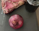 Foto del passaggio 1 della ricetta Costata di manzo al vino rosso