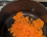 A picture of step 2 of Gajar Halwa Oatmeal.
