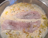 Foto del paso 5 de la receta: Filetes de merluza en salsa de puerros