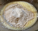 Foto del paso 3 de la receta: Torta de harina integral
