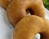 A picture of step 2 of Doughnuts.