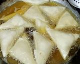 A picture of step 2 of Crunchy samosa.