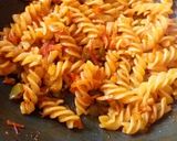 স্পাইসি টমেটো পাস্তা (Spicy tomato pasta recipe in Bengali) রেসিপি ধাপ - 4 ছবি