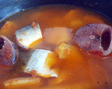 Foto del paso 6 de la receta: Cazuela de verdel con patatas y fideos