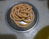 தேன்குழல் முறுக்கு ரெசிபி ஸ்டேப் 3 புகைப்படம்