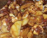 A picture of step 3 of Aloo Gobi Matar (Potato, Cauliflower, and Pea Curry).