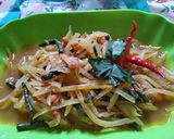 Foto langkah ke 3 dari resep Tumis Pepaya Muda.