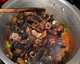 A picture of step 5 of Wet fried Matumbo.