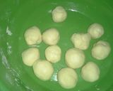 Foto langkah ke 2 dari resep Martabak telur +daging.
