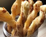 Foto langkah ke 5 dari resep Cheese Stick Puff Pastry.