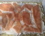 Foto del paso 4 de la receta: Brazo de gitano de salmón
