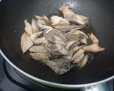 Foto langkah ke 3 dari resep Tomat Hijau Masak Santan.