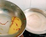 A picture of step 3 of ડેલીશિયસ મીઠો મધુરો બિરંજ સેવનો દૂધપાક.