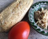 Foto del paso 1 de la receta: Bocadillo de atún con tomate