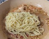 Foto langkah ke 4 dari resep Spaghetti Aglio e Olio.