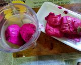 ড্রাগন ফ্রুট লস্যি (dragon fruit lassi recipe in Bengali) রেসিপির ধাপ 1 ছবি