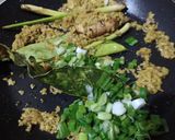 Foto langkah ke 4 dari resep Soto Ceker Surabaya with Sambal Rebus.