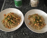 Foto del paso 4 de la receta: Tallarines con langostinos🍜