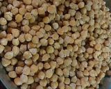 A picture of step 1 of Chatpati chana chaat.