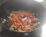 पातीचा कांदा पिठले (paticha kanda pithla recipe in marathi) रेसिपी स्टेप 3 फोटो 
