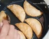 A picture of step 12 of Festival Special Mava Gujiya.