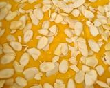 A picture of step 5 of Bingka Almond Labu Kuning (Butternut Squash Pie).