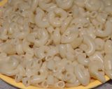 A picture of step 2 of Macaroni.