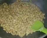 Foto langkah ke 1 dari resep Kacang Thailand manis pedas gurih.