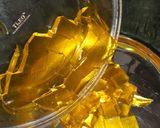 A picture of step 4 of Mango jelly.