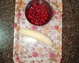 A picture of step 1 of Banana pomegranate Sandwich.
