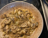 Foto del paso 9 de la receta: Champiñones al ajillo