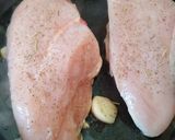 Foto del paso 2 de la receta: Pechguitas de pollo al vino blanco