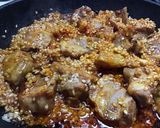 Foto del paso 2 de la receta: Arroz con costillejas de cerdo al majado de ajo y romero #cumplimos8